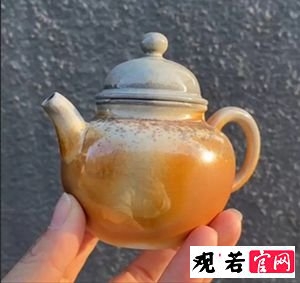 苍松古柴烧制，提升品茗体验