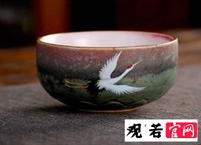 选择我们的柴烧茶杯，享受轻松生活！