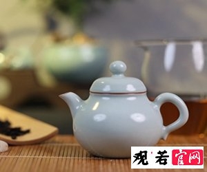 时间与品味的岁月印记:探寻柴烧紫砂壶变色之美